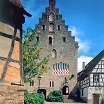 فندق Gaestehaus Fernblick 2*